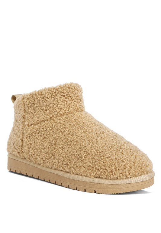 UGG Dupe Fluffy Boots